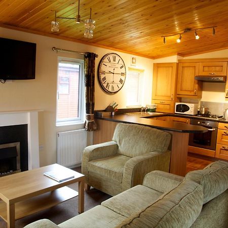 Loch Kinord Hotel Dinnet Chambre photo