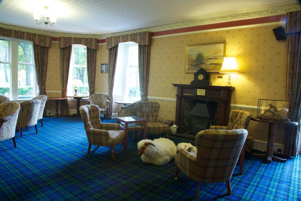Loch Kinord Hotel Dinnet Extérieur photo