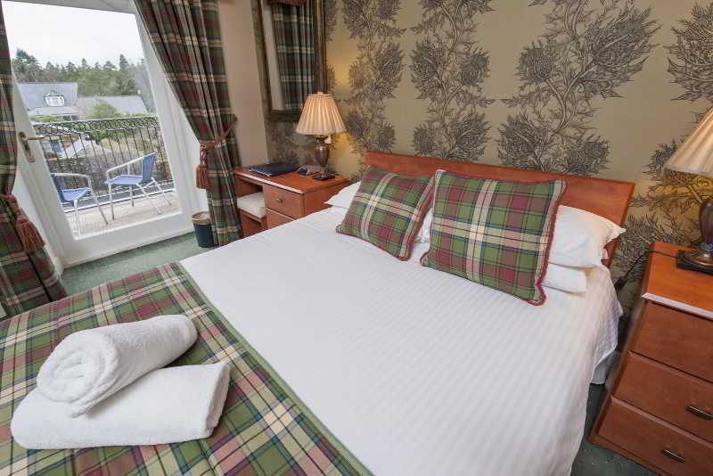 Loch Kinord Hotel Dinnet Extérieur photo